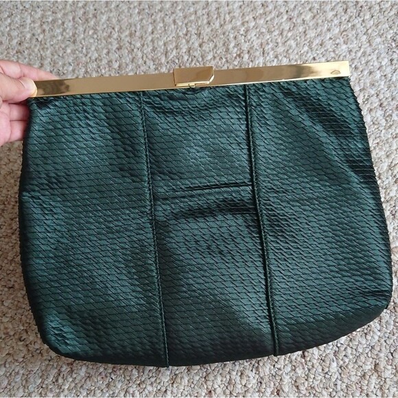 Halston Heritage foldable Frame Clutch in lux weaved green silk - Picture 1 of 15